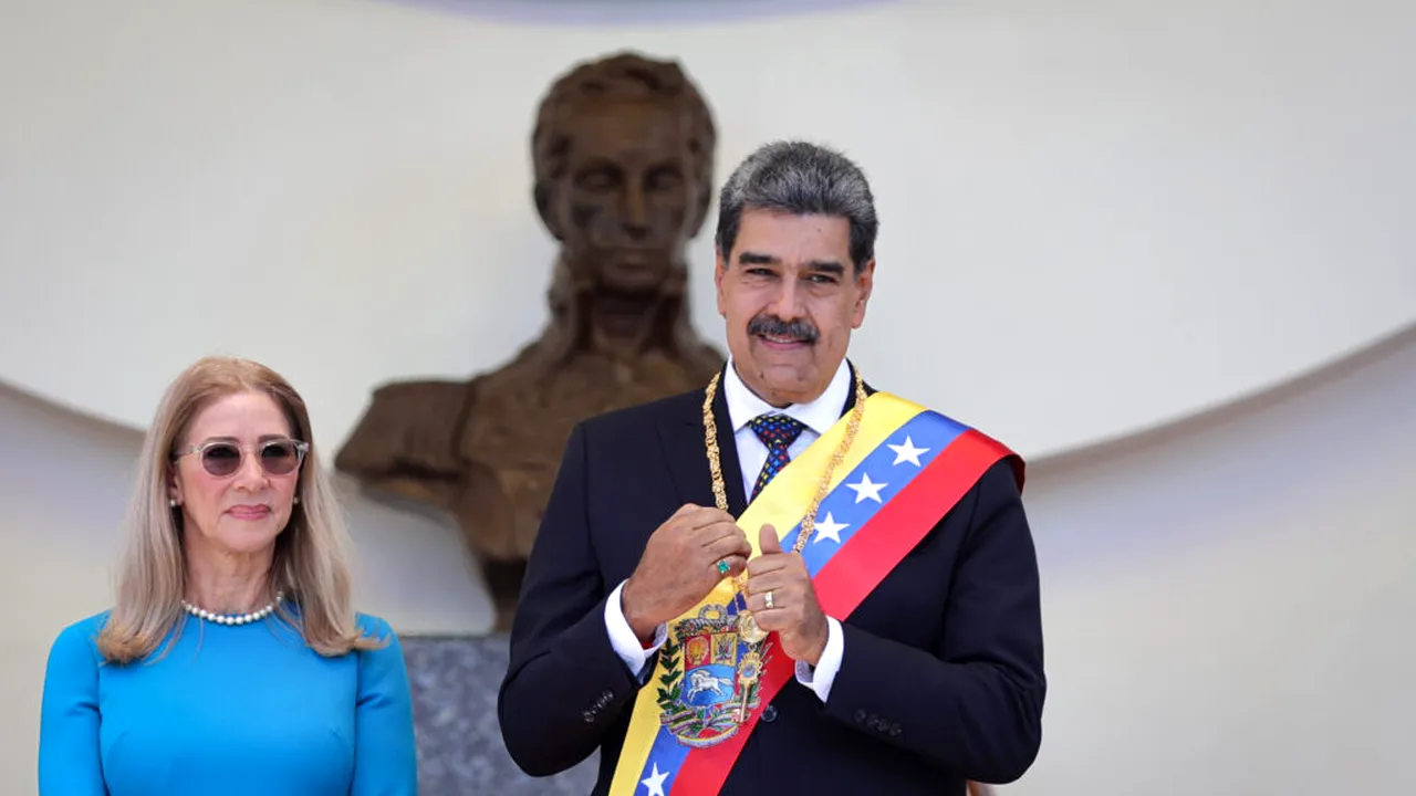 Maduro a transferat 113 tone de aur în Elveția din rezervele Venezuelei