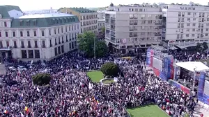 Dragnea, despre proteste: Erau jointuri. Tineri cu ochii injectaţi au luat un om bătrân la bătaie/ “Iohannis a autorizat tot”