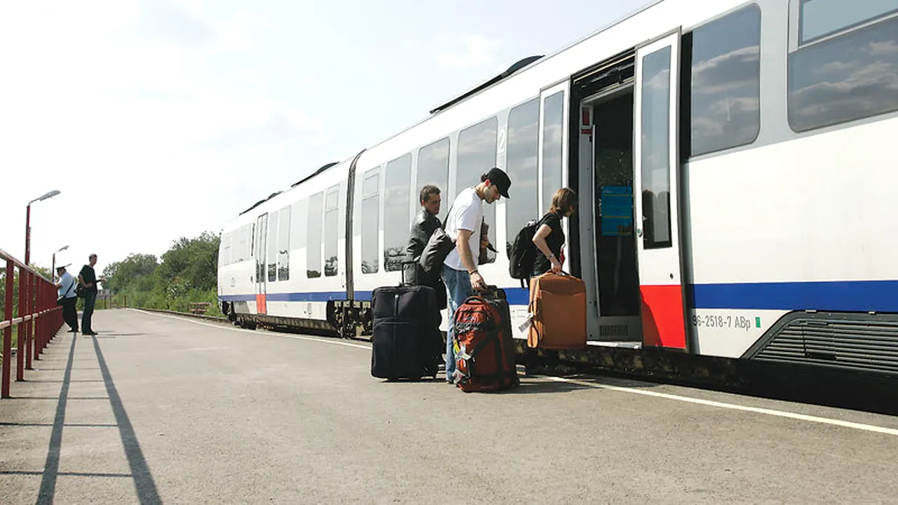CFR Călători, după acuzaţiile aduse de Pro Infrastructură: Compunerea trenurilor este adaptată traficului