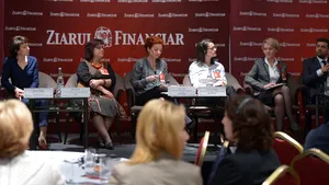 ZF HR Conference 2015: Angajatorii au început să mute o parte mai mare din fondul de salarii către partea variabilă, respectiv bonusuri şi beneficii