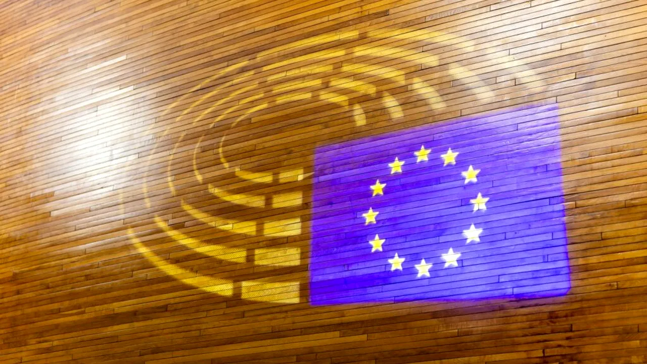 Eurobarometru: 73% dintre români consideră că țara a avut de câștigat prin apartenența la UE. Inflația rămâne principala preocupare