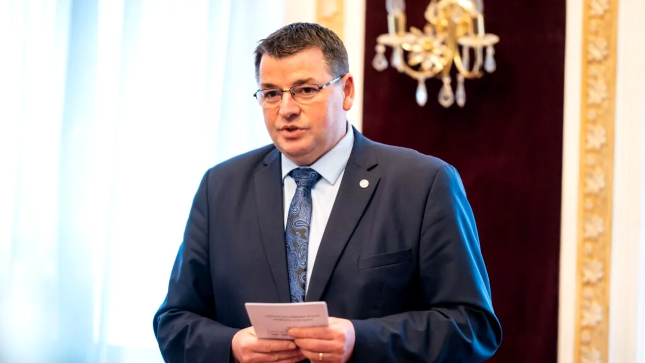 DNA îl trimite în judecată pe prefectul de Covasna, pentru abuz în serviciu. István Ráduly ar fi favorizat S.C. Electroconstrucția Elco SRL