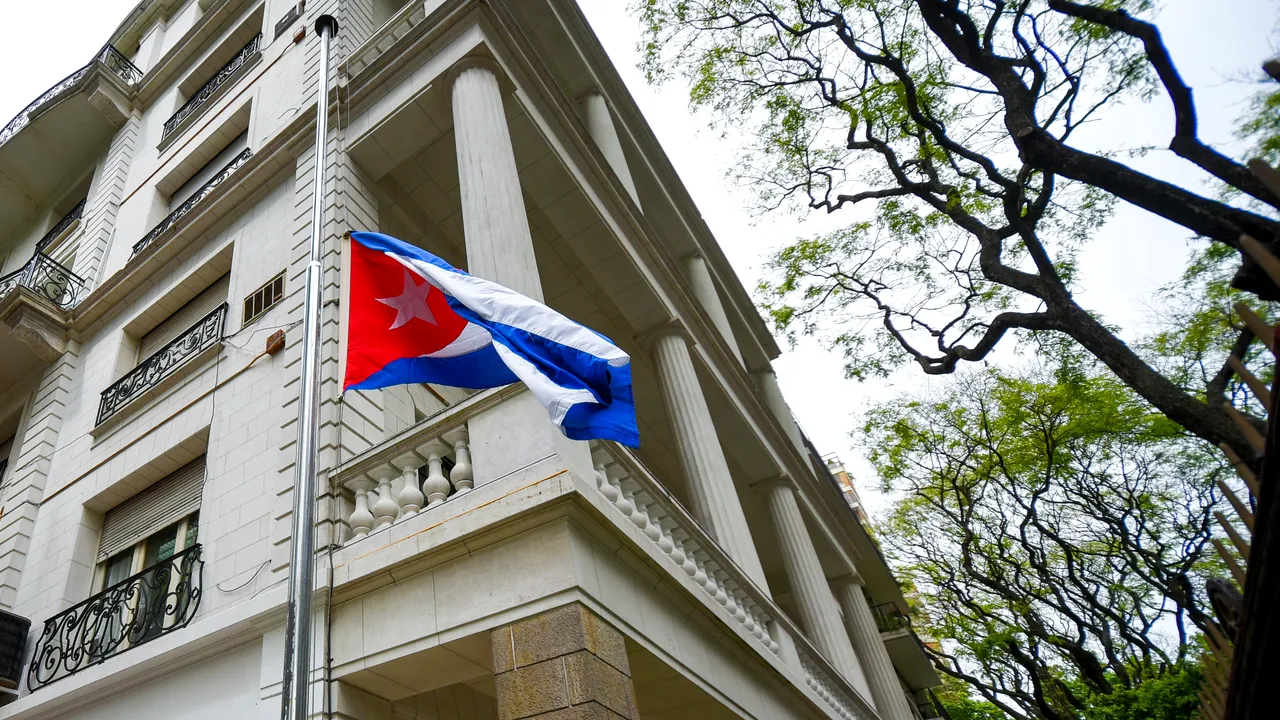 SUA au expulzat doi diplomaţi cubanezi/ Ministrul de Externe de la Havana denunţă acţiunea drept 
