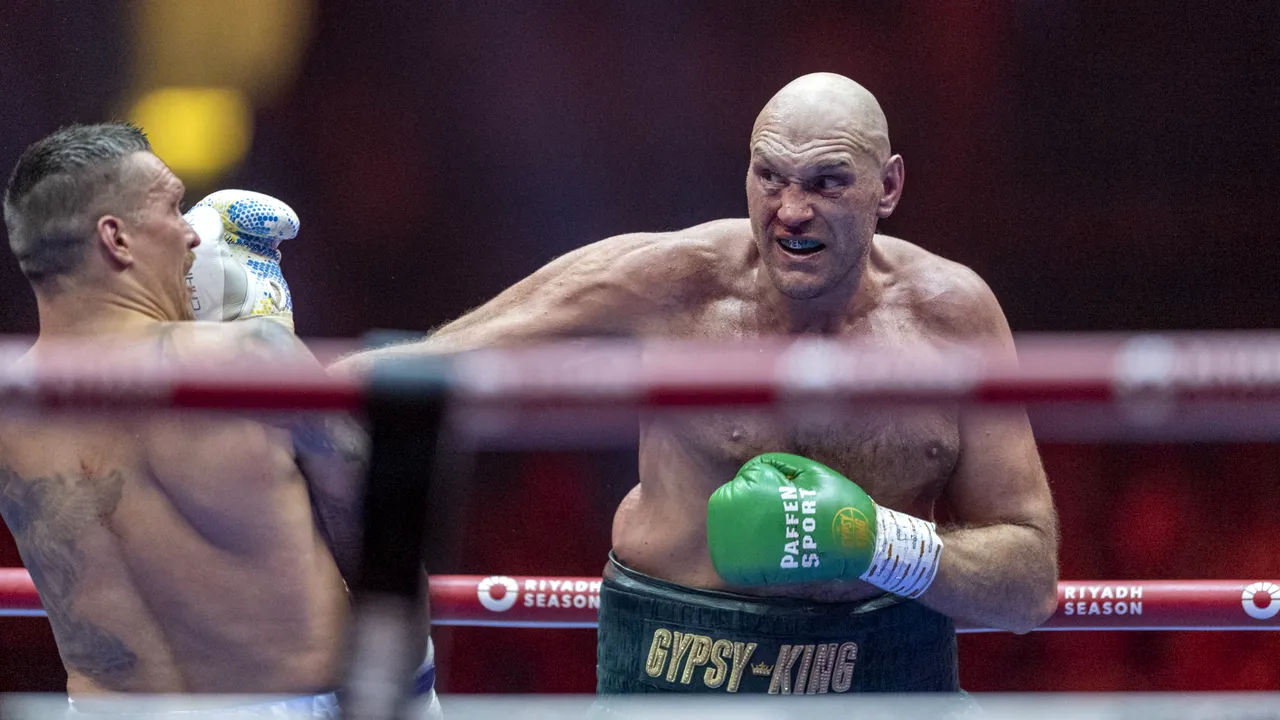 Campionul mondial la categoria grea Oleksandr Usyk, reţinut din greşeală pe un aeroport polonez
