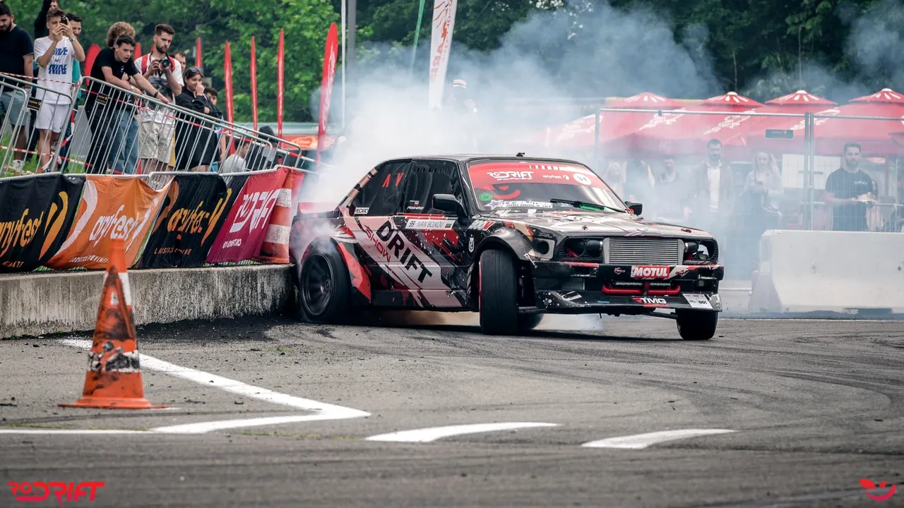 Driftul revine în Piaţa Constituţiei după 6 ani. Spectacol istoric în acest weekend

