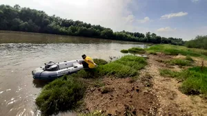 Aventură ecologică: 40 de zile într-o ambarcaţiune cu vâsle. Lectorul universitar Horea Naşcu a pornit în cursa nautică de peste 2.200 km