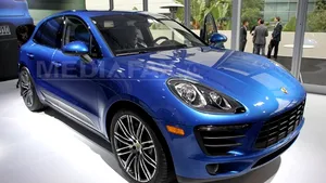 Vânzările Porsche vor depăşi pentru prima dată 200.000 de unităţi în 2015