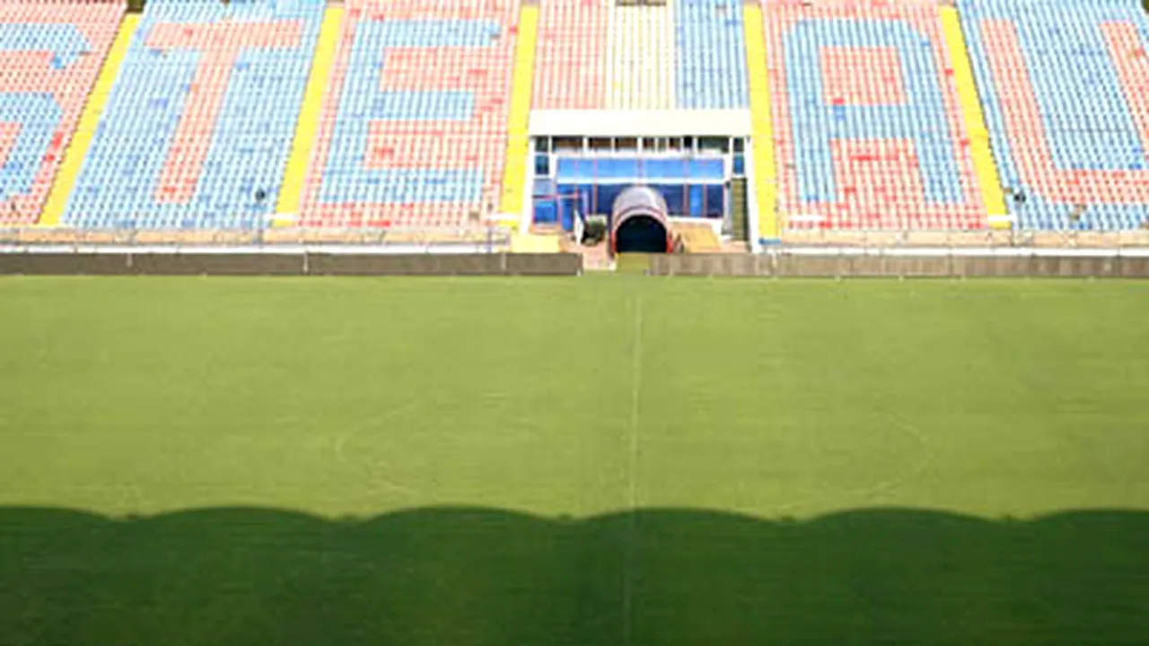Steaua va juca fără spectatori meciurile cu Pandurii şi Gloria Bistriţa