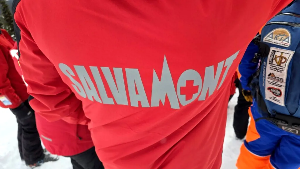 Intervenție a salvamontiștilor în Munții Făgăraș, după ce o turistă s-a accidentat