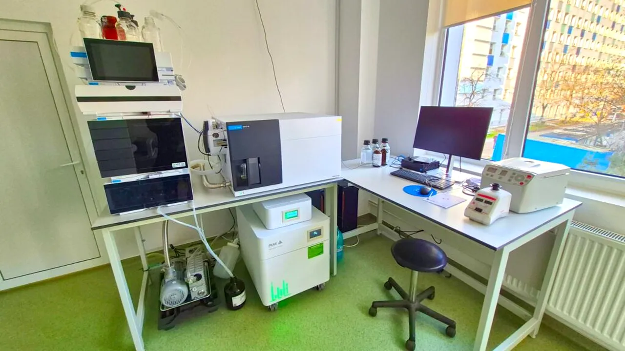 A laboratory in Galați, equipped with the most advanced drug detection system