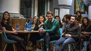 Burse de participare în programul de învăţare experienţială Leaders Challenge©