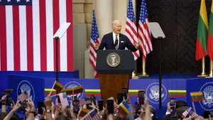 Biden anunţă menţinerea susţinerii pentru Ucraina / 