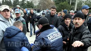 Cel puţin patru activişti ucraineni sunt deţinuţi în Crimeea, afirmă alţi activişti