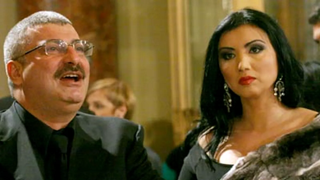 Adriana Bahmuţeanu a născut prematur un băieţel de 900 de grame