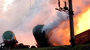 19.45 - UPDATE2:Norul de fosfor din Ucraina nu ajunge în România mai devreme de 36 de ore (VIDEO)
