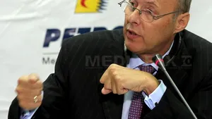 Ruttenstorfer, omul care a cumpărat Petrom, pleacă. Vine Roiss