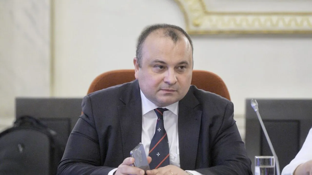 Radu Carp despre întâlnirea Trump-Putin: Vladimir Putin vrea să câștige doar timp