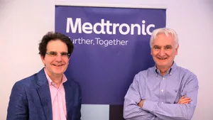 Vizita istorică pentru medicina din România: Medicina viitorului în tratamentul AVC | FOTO 