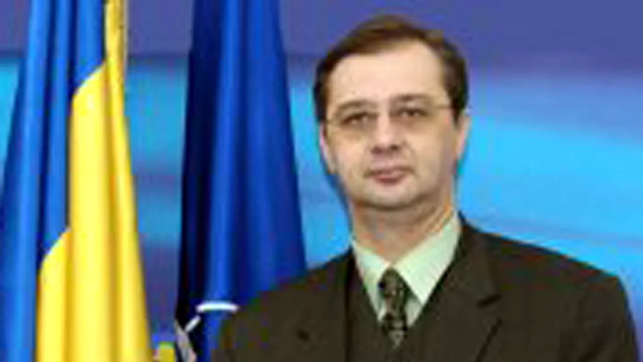 EXCLUSIV - Consilierul prezidenţial Iulian Chifu: Fără rezolvare prin dialog, problema reprezentării la Consiliu poate ajunge şi la CC