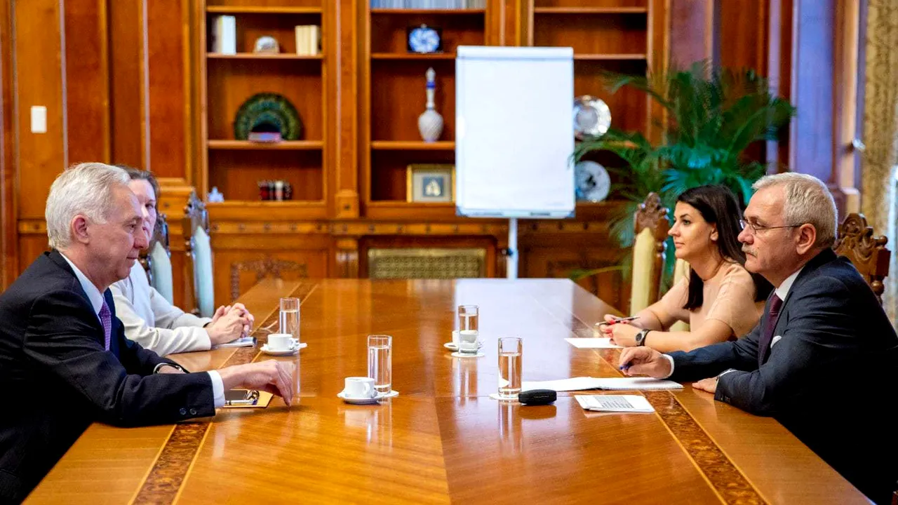 UPDATE: Ambasadorul SUA la Bucureşti, vizită fulger la biroul lui Liviu Dragnea de la Camera Deputaţilor. Anunţul oficial legat de subiectul discutat