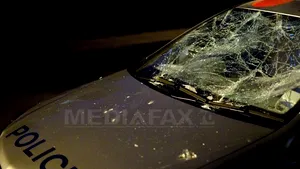 Revoltele s-au extins marţi în Manchester. Mai multe magazine au fost incendiate