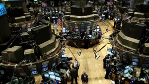 News Corp analizează vânzarea firmei care calculează indicii Dow Jones