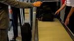 Un obiect comun din bagajul de mână poate duce la probleme serioase la îmbarcare