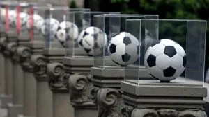 Brazuca, balonul oficial pentru CM-2014, a fost prezentat la Rio de Janeiro - FOTO