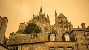 Fenomenul neobişnuit produs ca urmare a URAGANULUI Ophelia