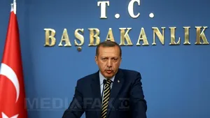 Vastă REMANIERE guvernamentală în Turcia după un scandal de corupţie