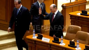 SUSPENDAREA PREŞEDINTELUI BĂSESCU E CONSTITUŢIONALĂ. Antonescu este PREŞEDINTE INTERIMAR
