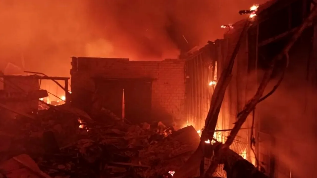 Un atac cu drone ucrainene a provocat un incendiu la un depozit de petrol din Sochi, Rusia