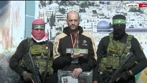 Un fost ostatic israelian îi cere lui Trump să ajute la eliberarea fratelui său, grav bolnav