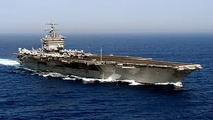 Amenințarea rusă în Atlantic. Șeful Marinei Regale avertizează că Marea Britanie riscă să piardă controlul strategic