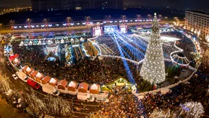 În plină criză energetică, Primăria Capitalei invită operatorii privaţi să devină parteneri în organizarea Târgului de Crăciun 2022