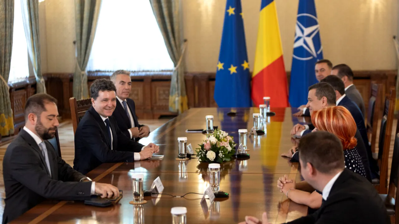 Consultări la Cotroceni pentru desemnarea premierului / Nicușor Dan: Suntem presați de timp / AUR și S.O.S. nu au fost la discuții / PSD, PNL, USR și UDMR au venit la consultări