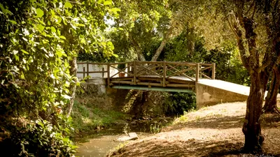 TURISM În Europa există un loc unde „călătoria în timp” pare reală. În câteva secunde ajungi într-o altă țară și într-un alt fus orar