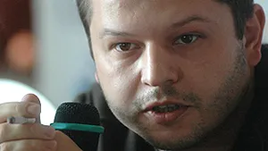 Regizori români, invitaţi la 