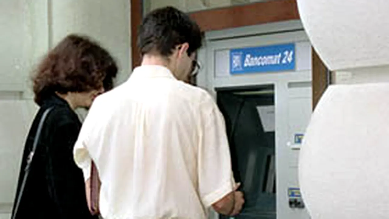 Clienţii BCR vor putea plăti la bancomat facturile emise de Distrigaz Sud