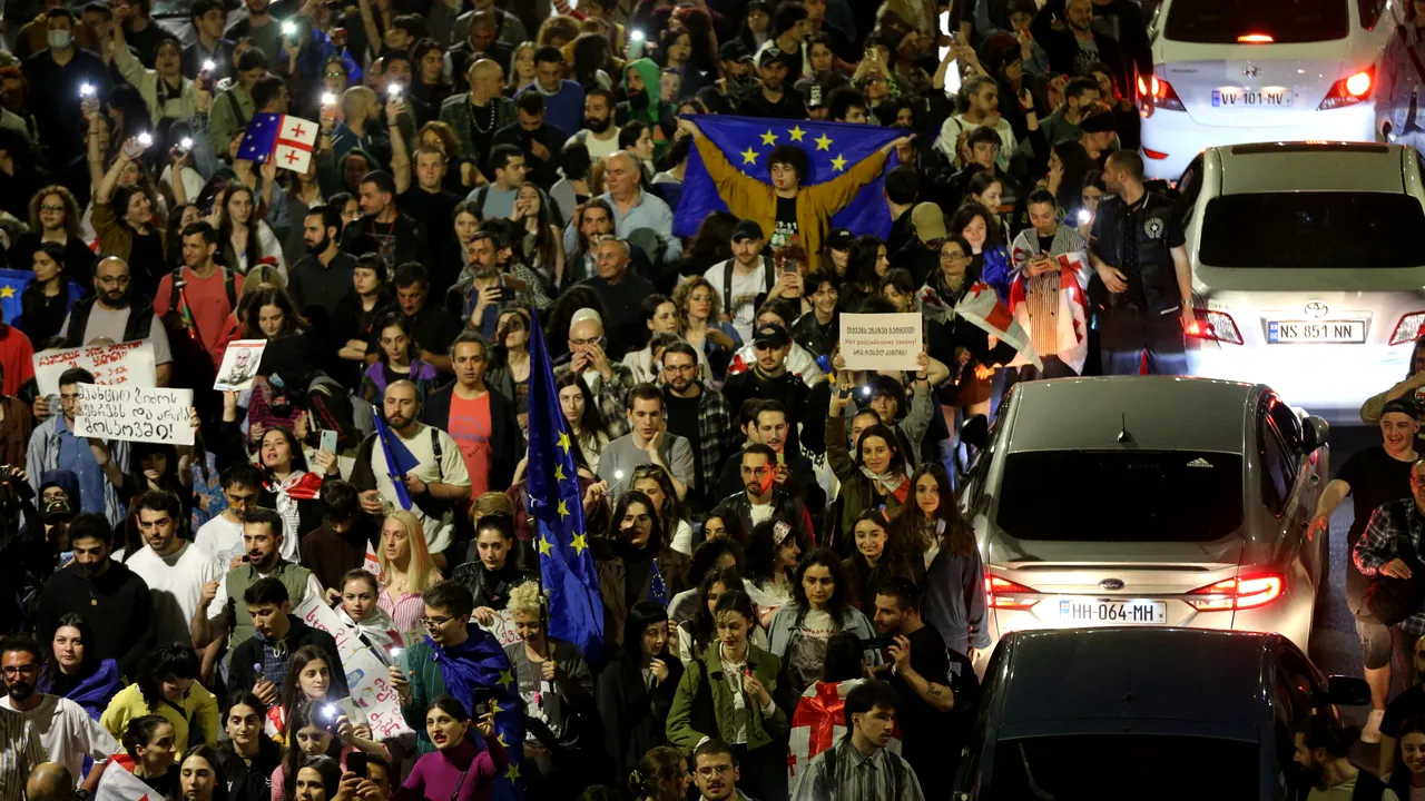 Georgia nu este pregătită pentru aderarea la Uniunea Europeană, afirmă partidul de guvernământ / Tensiuni între Tbilisi şi Bruxelles din cauza legii „agenţilor străini”