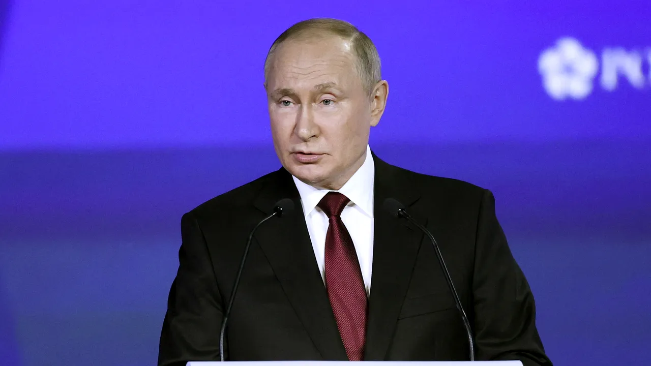 Discurs acid al lui Putin la Sankt Petersburg. Liderul Rusiei acuză Occidentul că încearcă să-i distrugă ţara cu sancţiuni 
