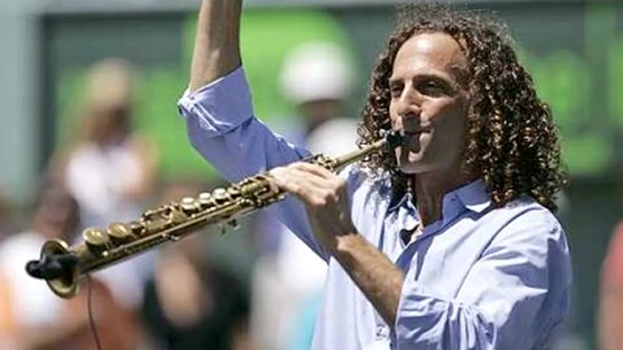 Kenny G concertează la Bucureşti (Video)