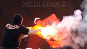 Liderul huliganilor sârbi şi-a cerut scuze pentru incidentele de la Genova