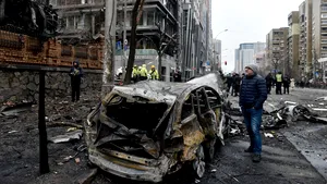 Guvernator: Resturile unei drone ucrainene au provocat un incendiu mortal într-un centru comercial