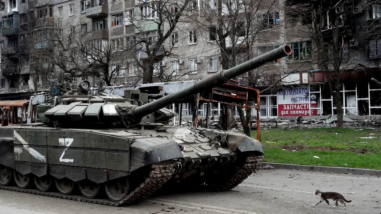 Războiul din Ucraina, a 56-a zi. Bombardamente în Nikolaev. Guvernele occidentale promit mai multe arme şi sancţiuni. Preşedintele Consiliului UE, la Kiev. Situaţie disperată la Azovstal: se cere ajutorul unei terţe ţări. Ucraina, insuficient susţinută de Germania? O ţară se oferă să găzduiască întâlnirea Putin-Zelenski