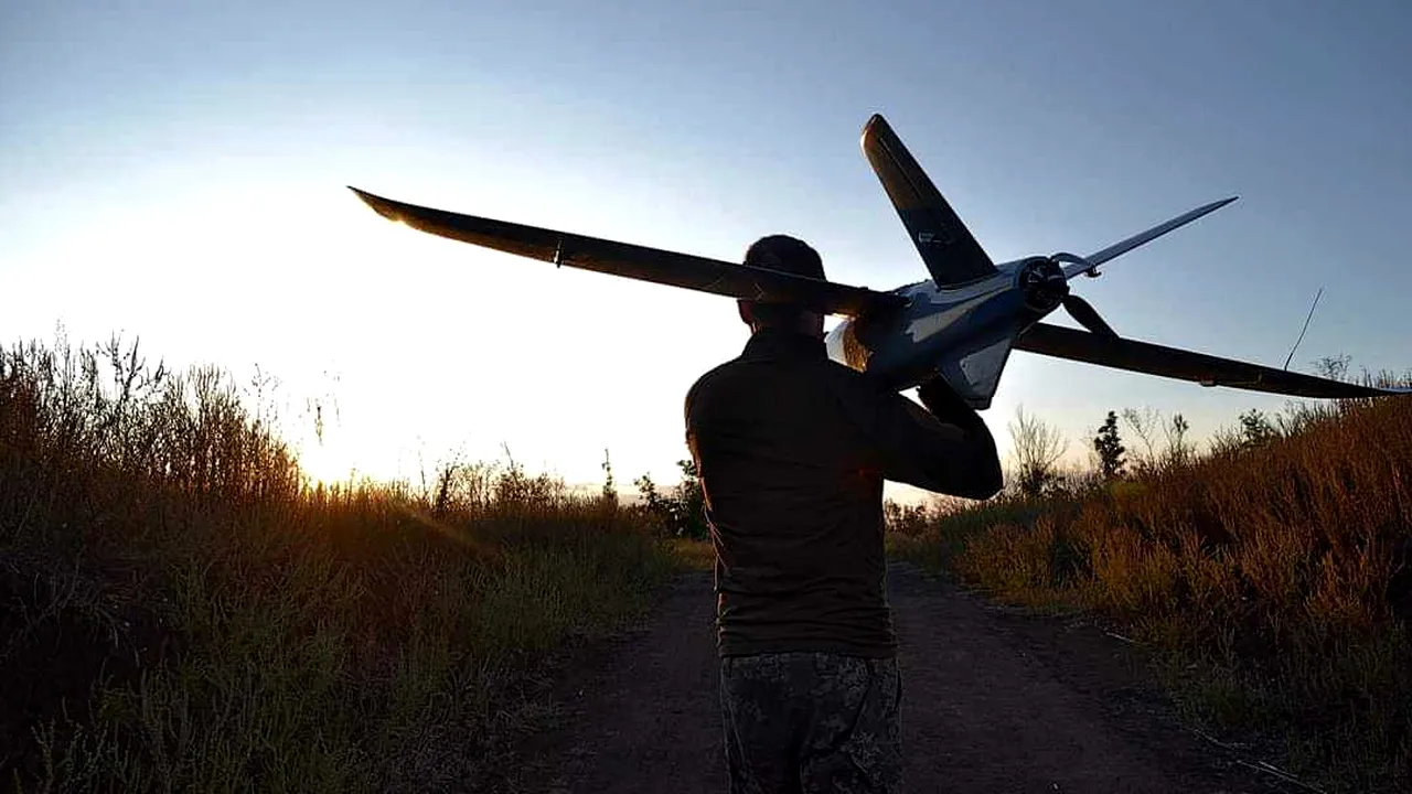 Războiul din Ucraina, ziua 582. Rusia atacă din nou cu drone / Putin s-a văzut cu Kadîrov / NATO monitorizează Rusia din Lituania / Stoltenberg este la Kiev şi s-a referit la atacurile de la graniţa cu România 