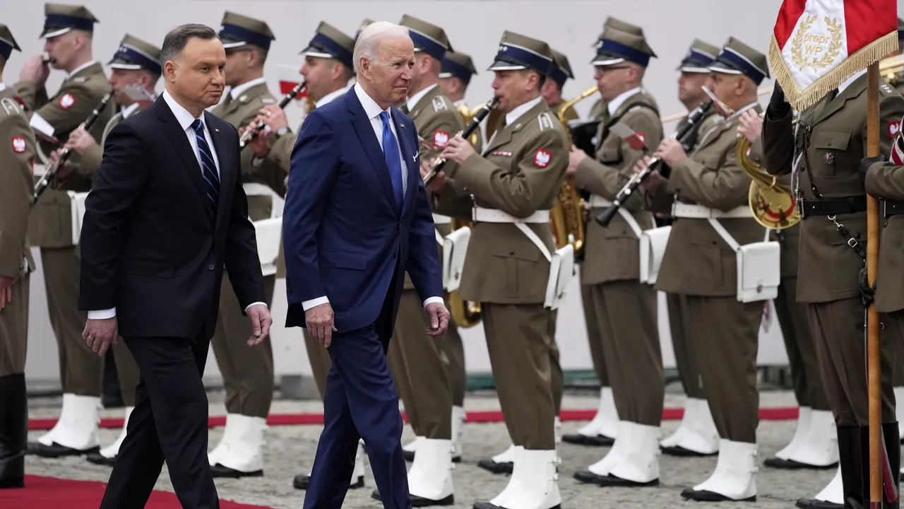 Biden, convins că Vladimir Putin conta pe faptul că va putea diviza NATO