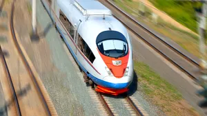 ChatGPT intră în gara digitală. Poți căuta trenuri Eurostar direct din conversație