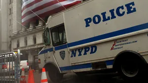 Patru bărbaţi acuzaţi că plănuiau atentate, arestaţi la New York - VIDEO