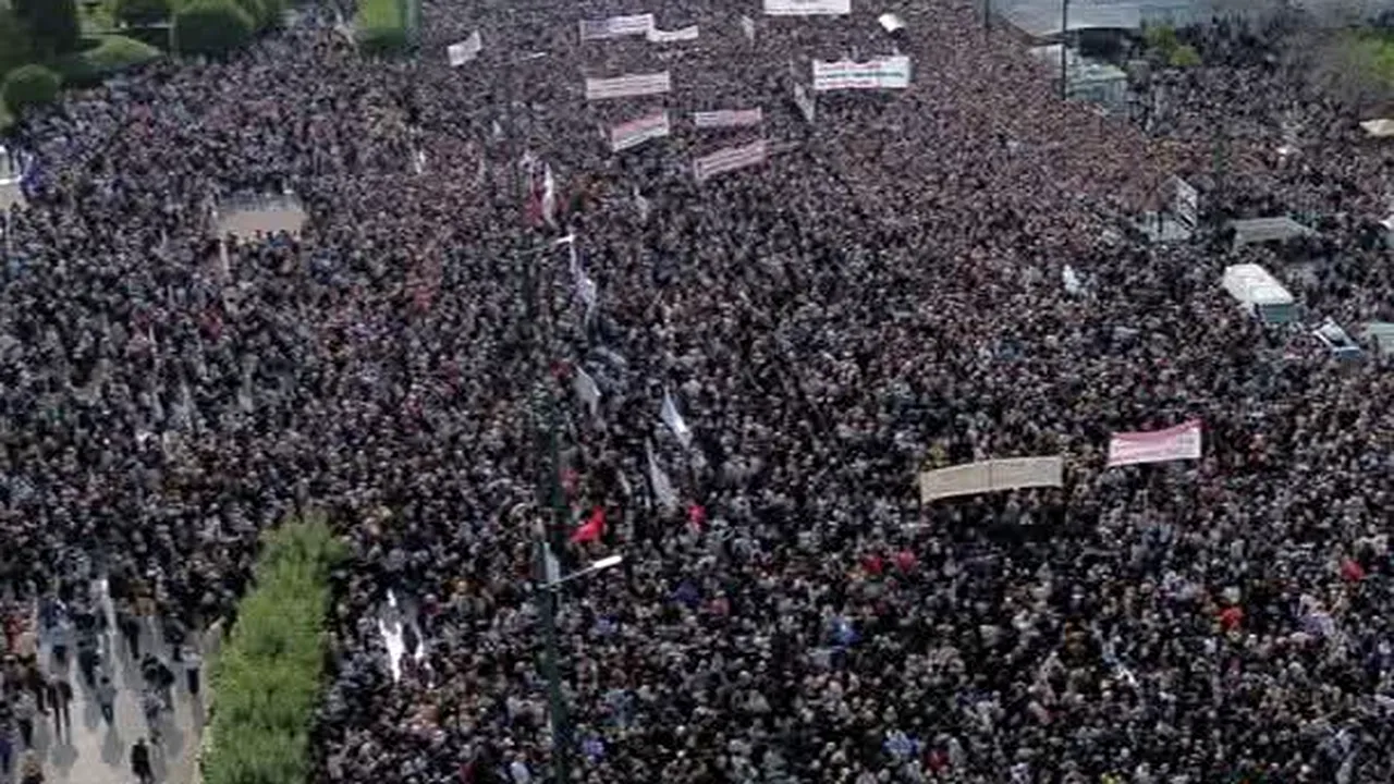 Protestatarii greci cer să se facă dreptate în urma accidentului feroviar mortal din 2023